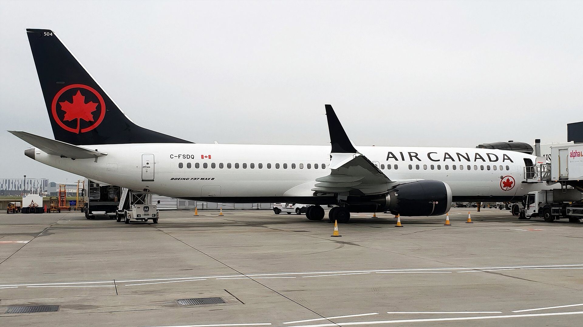 加拿大航空最长的波音737 MAX 8航班显示：最多7小时20分钟不间断