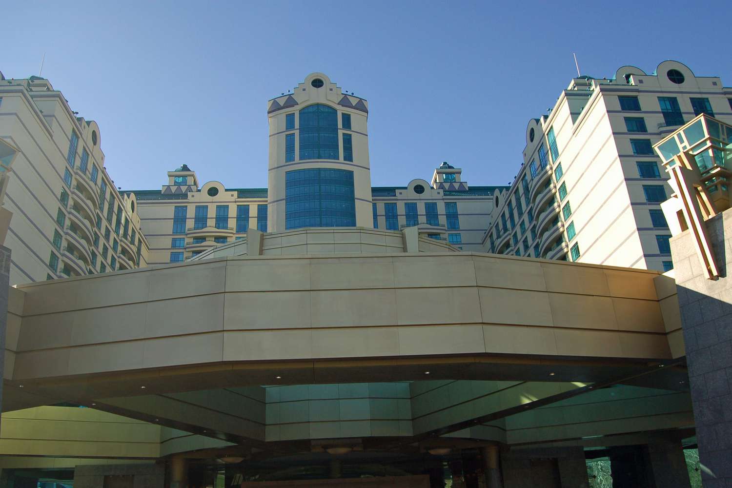 Grand Pequot Tower：Foxwoods Hotel